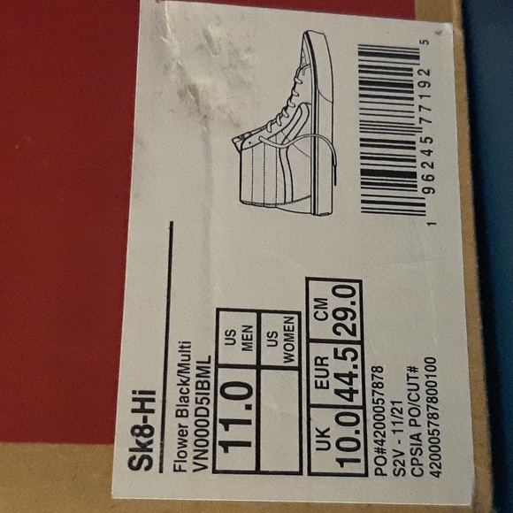 Vans Sk8-Hi Black Flower *NWT* - Picture 16 of 16